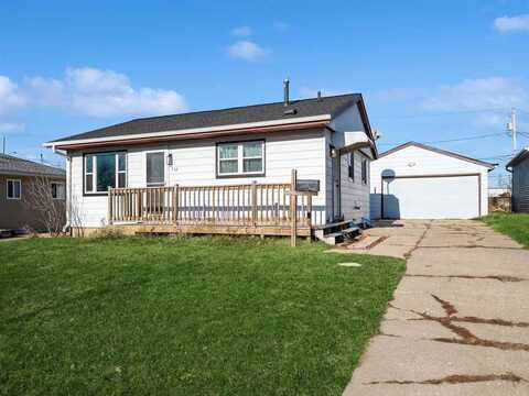 742 Gateway Street NE, CedarRapids, IA 52402