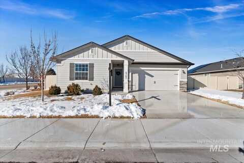 8783 S Baratheon Ave, Kuna, ID 83634