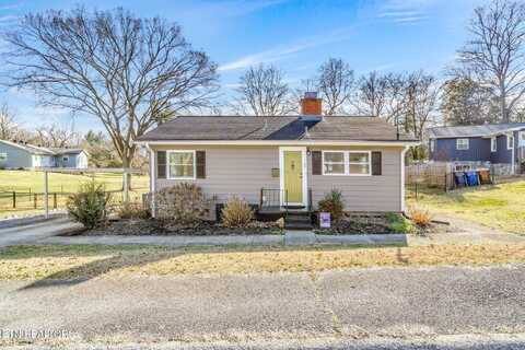 125 Utah Ave, Oak Ridge, TN 37830