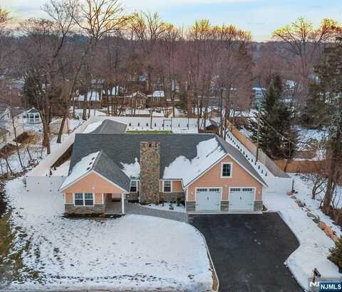 257 Mahwah Road, Mahwah, NJ 07430