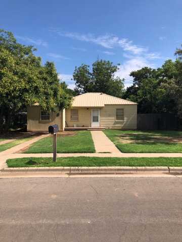 1510 41st Street, Lubbock, TX 79412