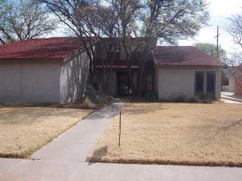 8607 Utica Avenue, Lubbock, TX 79424