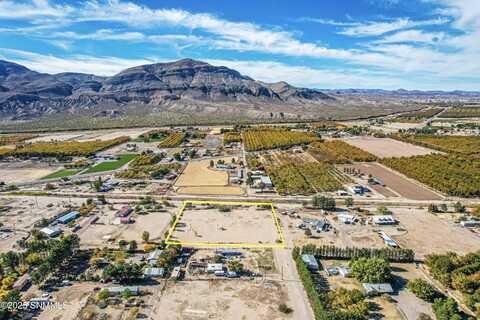 320 Baca Rd Road, Las Cruces, NM 88007