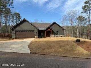 111 Prestwick Drive Dr, Dadeville, AL 36853