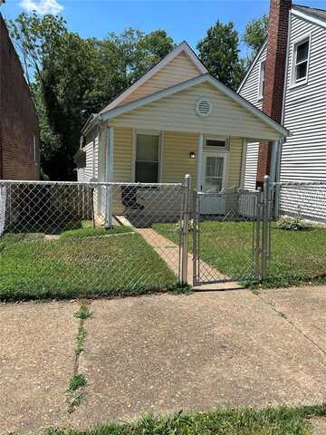 7513 Vermont Avenue, Saint Louis, MO 63111