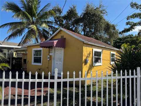 790 NW 59th St, Miami, FL 33127