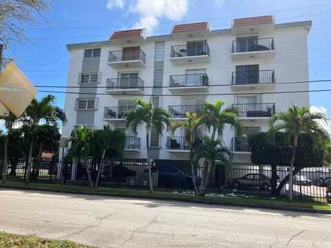 2500 SW 6th St, Miami, FL 33135