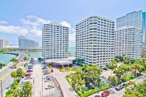 825 Brickell Bay Dr, Miami, FL 33131