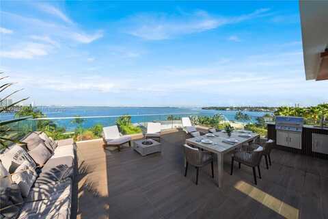 11 Century Ln, Miami Beach, FL 33139