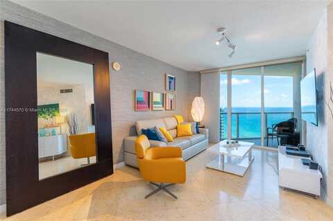 16699 Collins Ave, Sunny Isles Beach, FL 33160