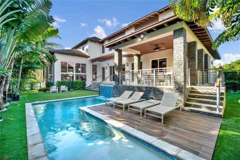 573 Warren Ln, Key Biscayne, FL 33149