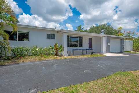 317 SE 7th Ave, Deerfield Beach, FL 33441