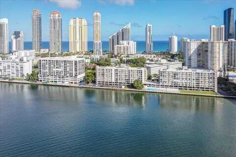 17600 N Bay Rd, Sunny Isles Beach, FL 33160