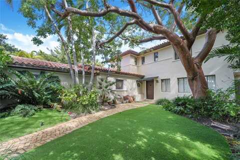 6121 La Gorce Dr, Miami Beach, FL 33140
