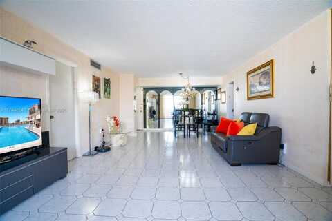 1833 S Ocean Dr, Hallandale Beach, FL 33009