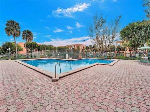 9420 W Flagler St, Miami, FL 33174