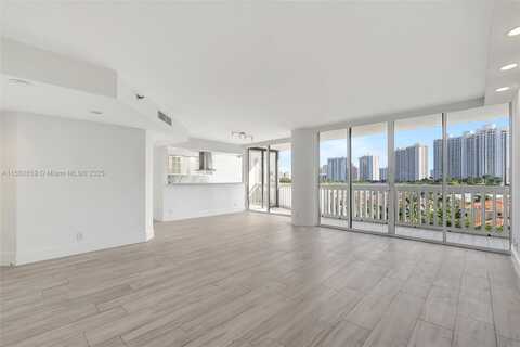 1000 Island Blvd, Aventura, FL 33160