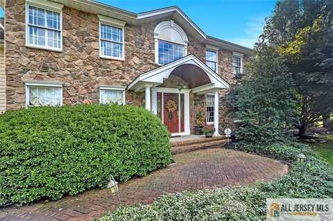 35 Parkview Road, Cranbury, NJ 08512