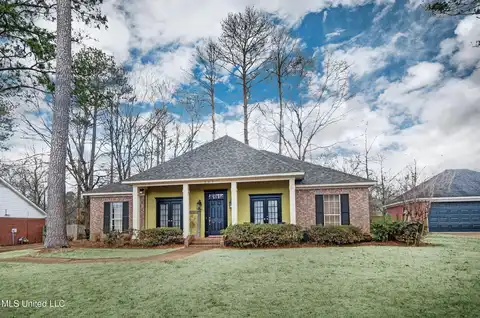 327 Sagewood Drive, Ridgeland, MS 39157