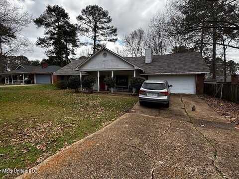 102 Live Oak Cv Cove, Brandon, MS 39047