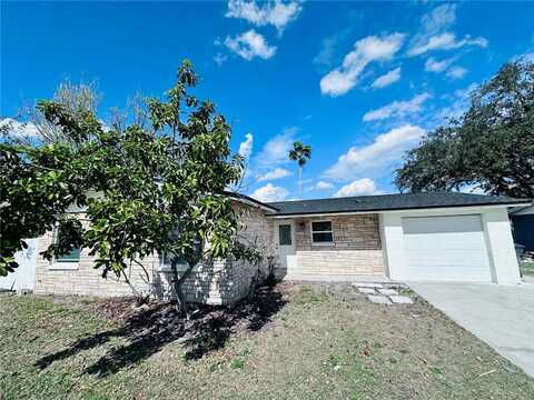 7312 WILLOW PARK DRIVE, TAMPA, FL 33637