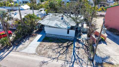 132 HARRISON DRIVE, SARASOTA, FL 34236