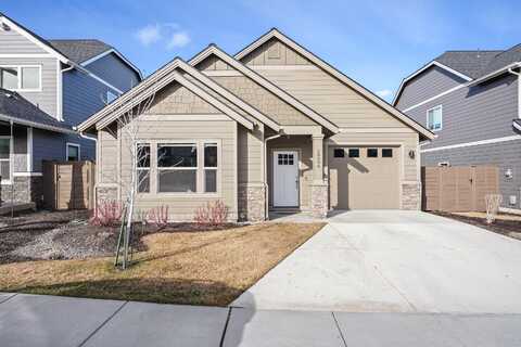 20606 SE Gemstone Avenue, Bend, OR 97702