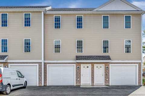 189 Lake St, Weymouth, MA 02189