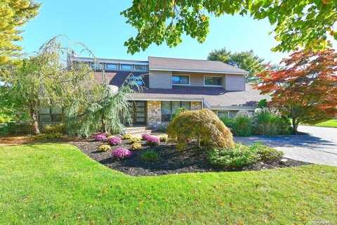 14 Swarthmore Lane, Dix Hills, NY 11746