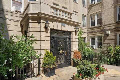 811 Walton Avenue, Bronx, NY 10451