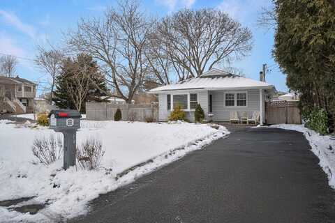 121 Abbott Avenue, Mastic, NY 11950