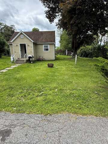 9 Ashburton Road, Carmel, NY 10512
