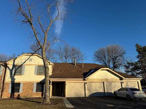 609 Ironwood Court, Wheeling, IL 60090