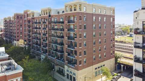 833 W 15TH Place, Chicago, IL 60608