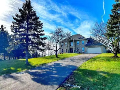 43w461 Campton Court, Saint Charles, IL 60175