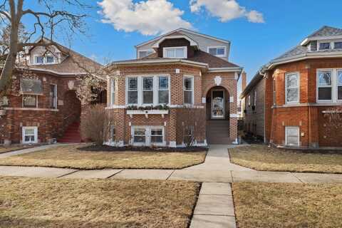 3834 Kenilworth Avenue, Berwyn, IL 60402