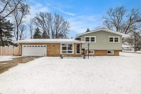 3153 189th Street, Lansing, IL 60438