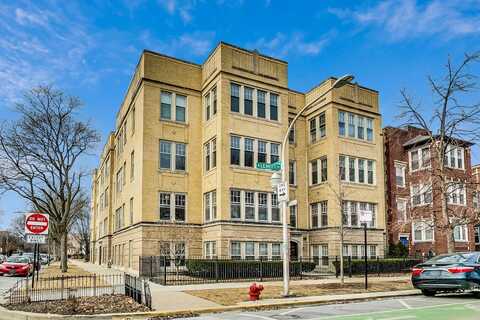 5030 N Leavitt Street, Chicago, IL 60625