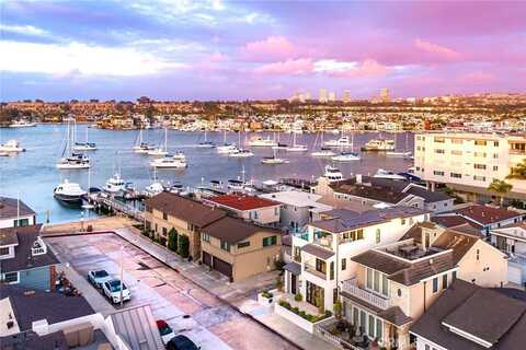 318 Coronado Street, Newport Beach, CA 92661