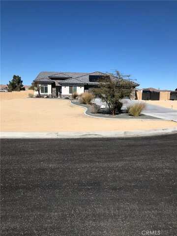 17902 Branding Iron Road, Apple Valley, CA 92307