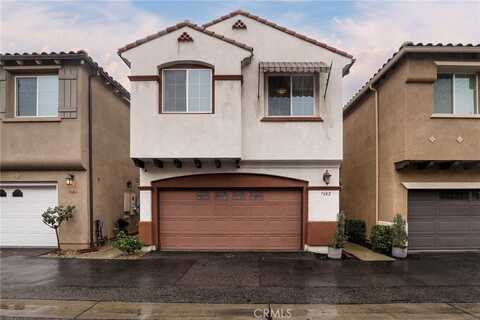 7602 N Courage Way, Van Nuys, CA 91405