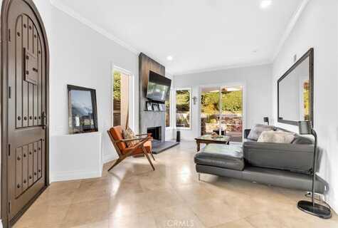 8 Dauphin, Dana Point, CA 92629