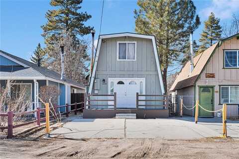 1029 Sequoia Drive, Big Bear City, CA 92314