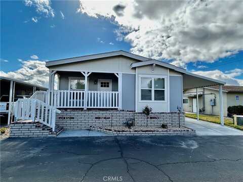 675 W Oakland Ave, Hemet, CA 92543