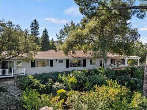 24201 Colwyn, Newhall, CA 91321