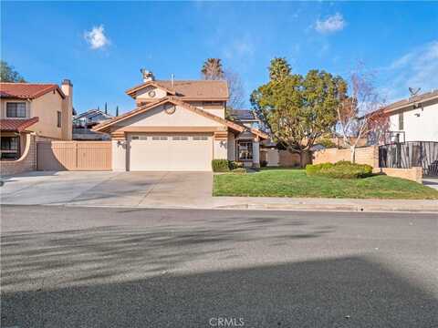 21611 Newton Court, Saugus, CA 91350