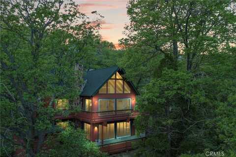 27463 Alpen Drive, Lake Arrowhead, CA 92352