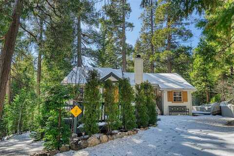 27191 Little Bear Road, Blue Jay, CA 92317