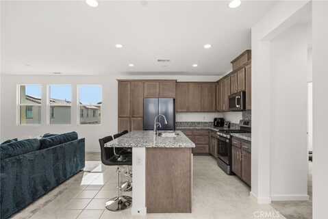 26149 Park Ave UNIT 54, Loma Linda, CA 92354