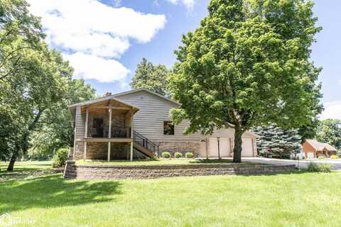 24411 Maple Dr, Lake Mills, IA 50450